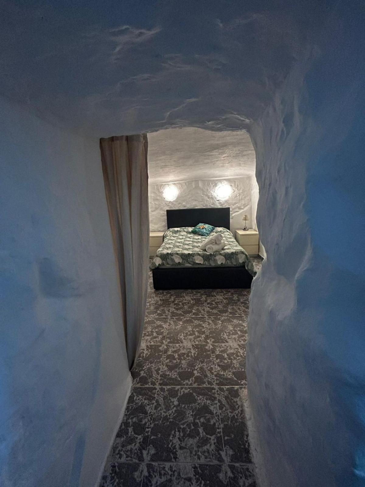 Вилла The Crystal Cave Сухар Экстерьер фото